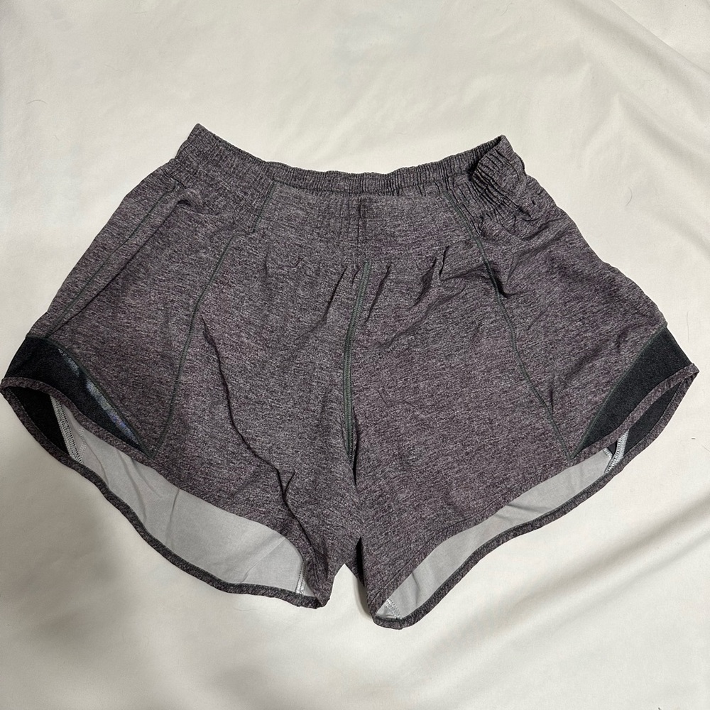 Lululemon hotty hot shorts 4”